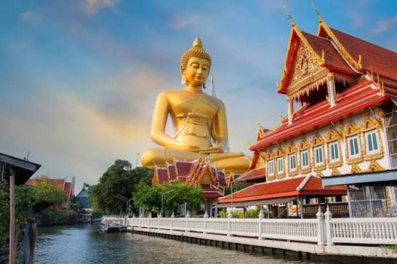 Adventure Tour Package, Family tour Package, Honeymoon Tour Package, Solo Tour Package
