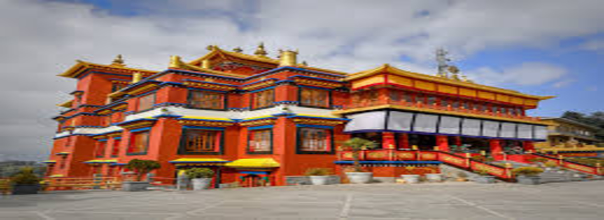Adventure Tour Package, Honeymoon Tour Package, Hill station Tours Package, Family tour Package, Solo Tour Package