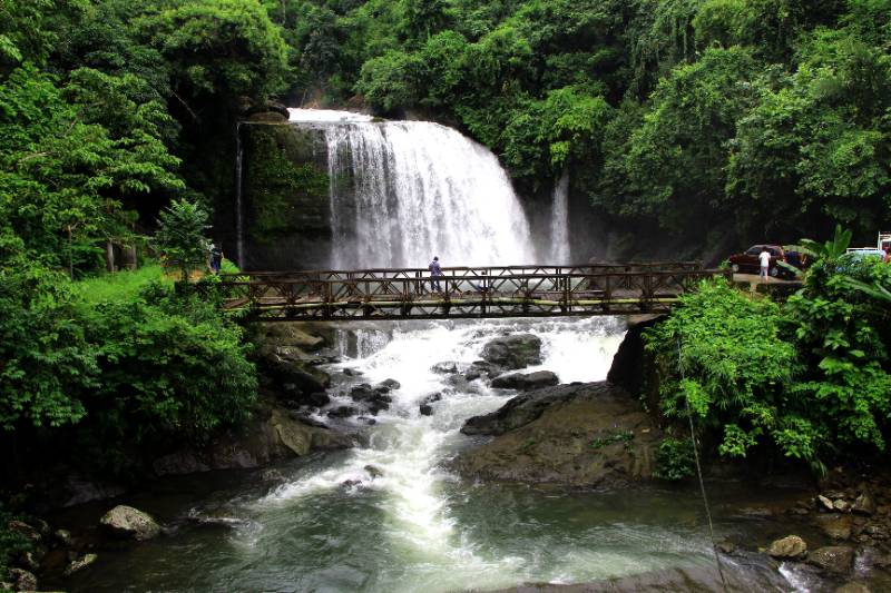 Beyond the Clouds – Meghalaya 6N 7D - Meghalaya tour package